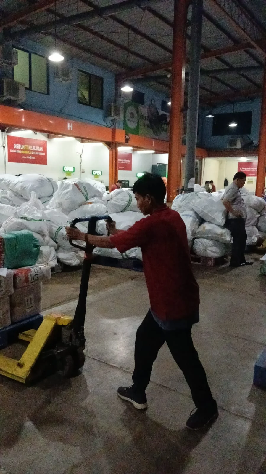 Proses pengiriman benih